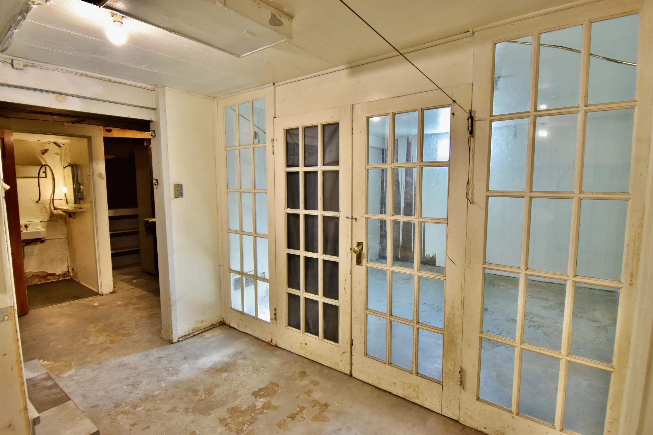 Ashley - LP home - 16.jpeg