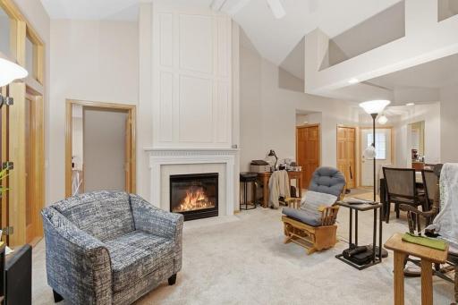 674 Lake View Drive, Saint Paul, MN 55129