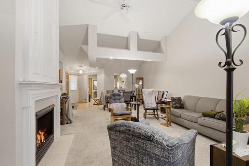 674 Lake View Drive, Saint Paul, MN 55129