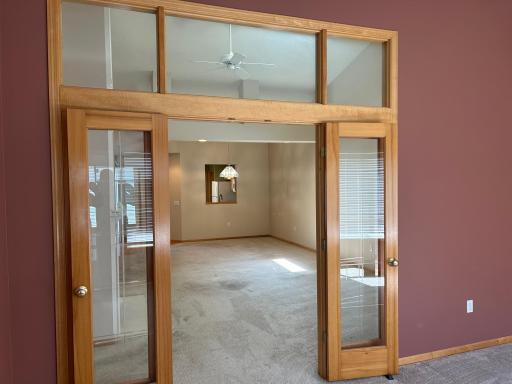 674 Lake View Drive, Saint Paul, MN 55129