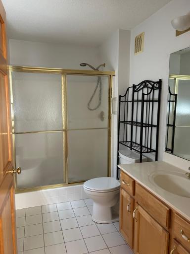 674 Lake View Drive, Saint Paul, MN 55129