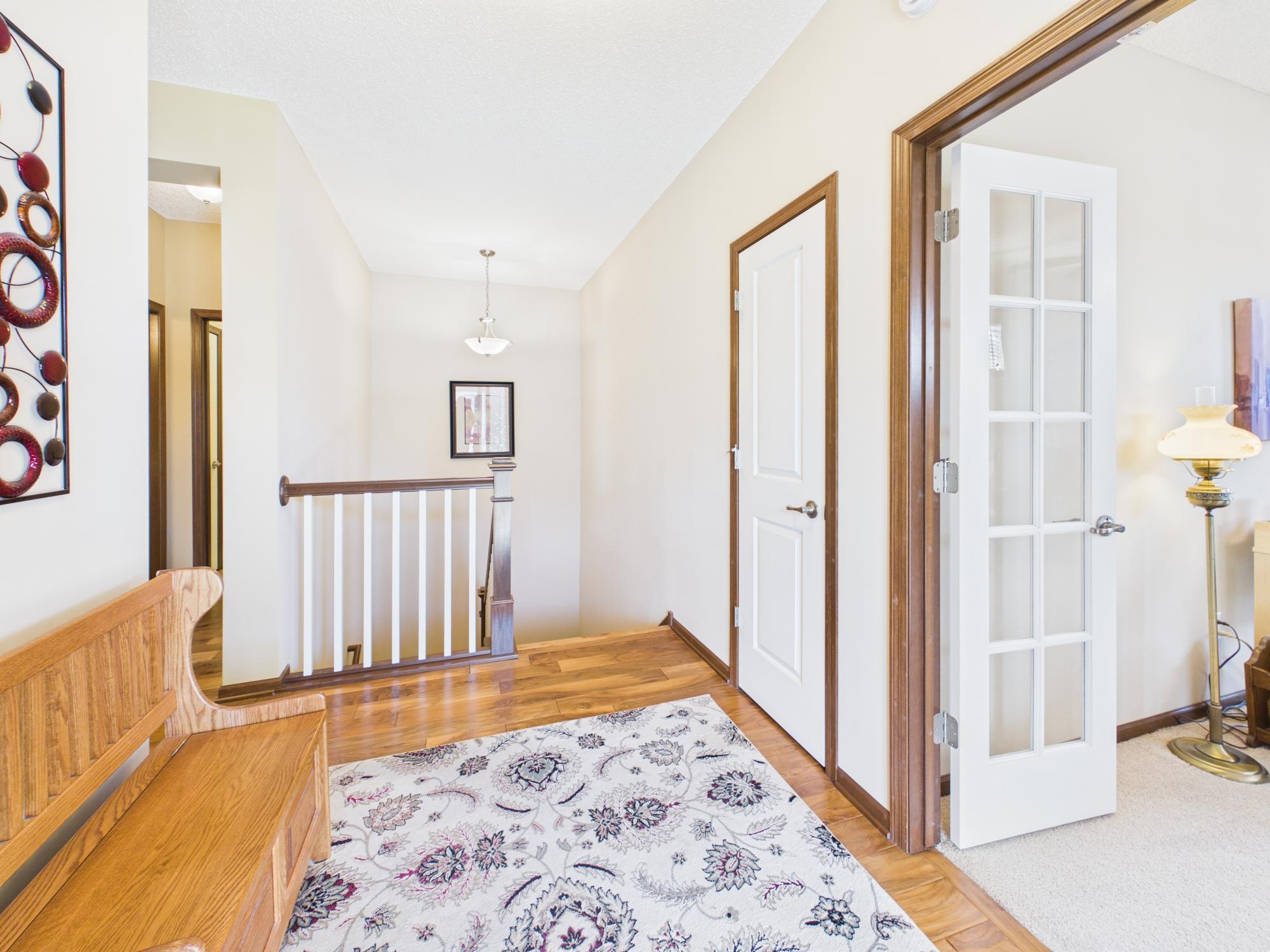 10697 Kingsfield Lane Entrance