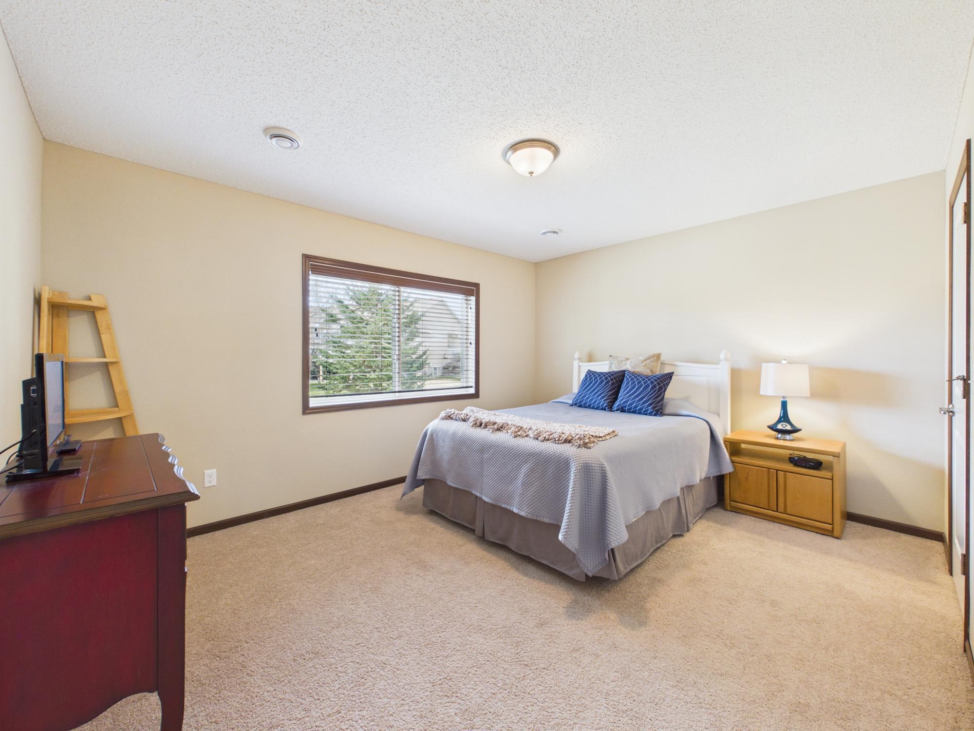 10697 Kingsfield Lane - Guest Bedroom