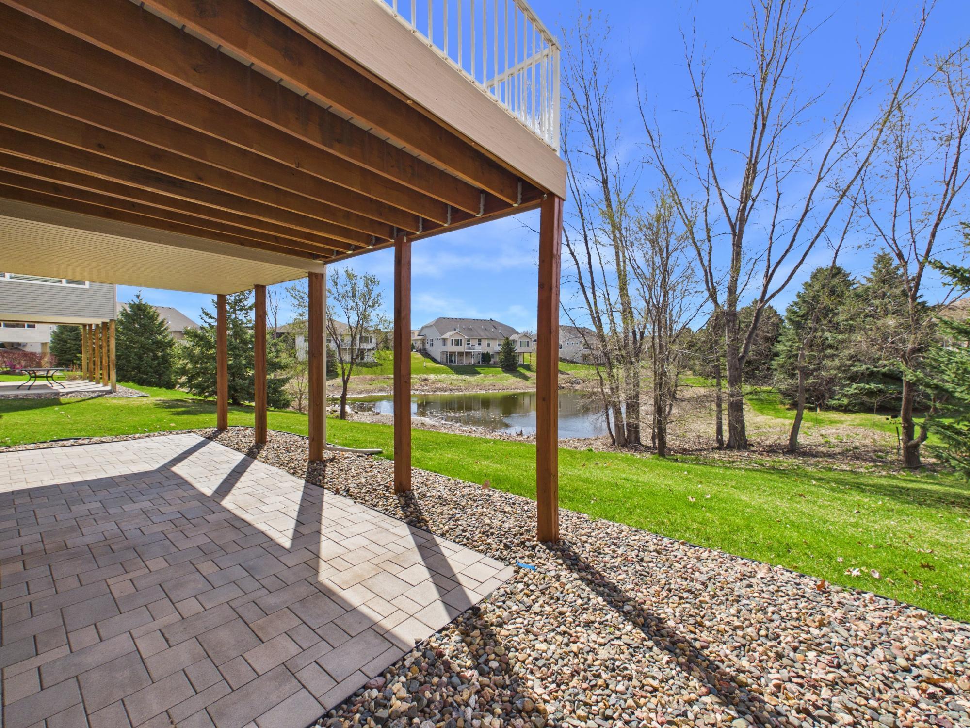 10697 Kingsfield Lane - Patio