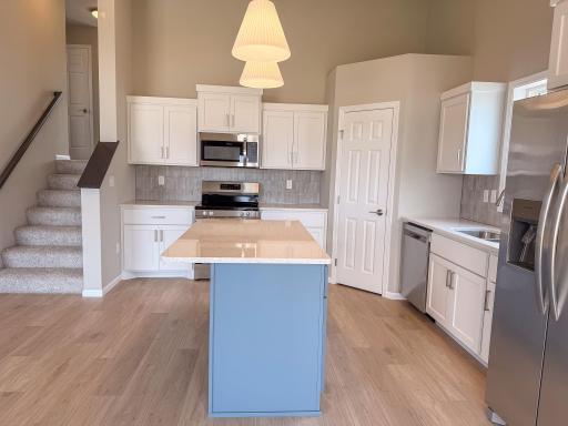 7889 Cottonwood Boulevard, Horace, ND 58047
