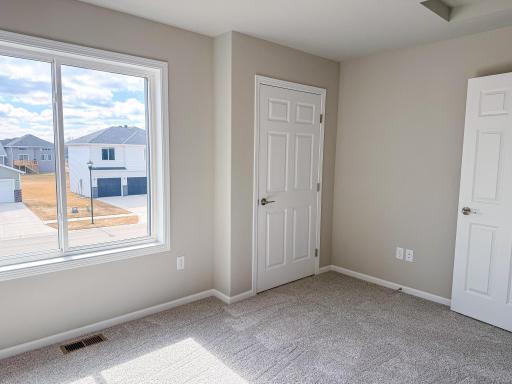 7889 Cottonwood Boulevard, Horace, ND 58047