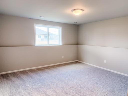 7889 Cottonwood Boulevard, Horace, ND 58047