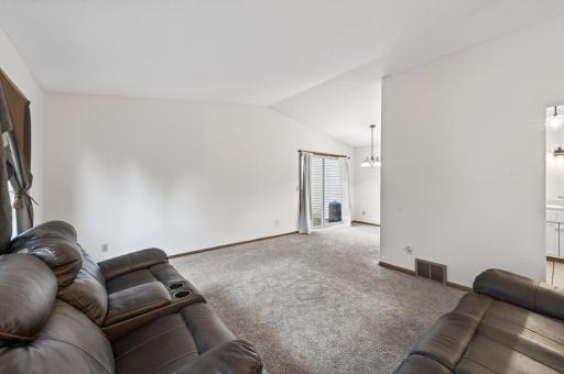 818 Sherwood Road, Saint Paul, MN 55126