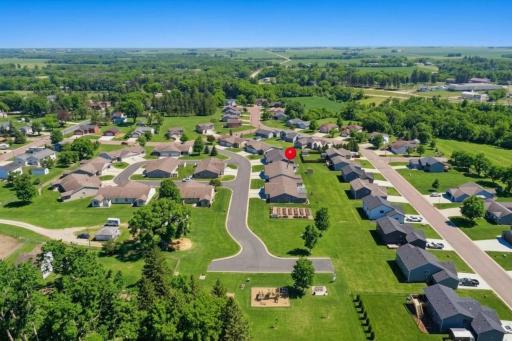 417 Fawn Run, Kenyon, MN 55946