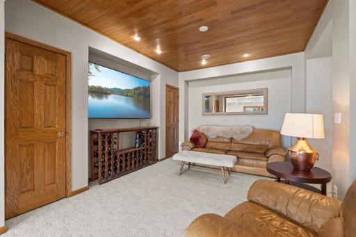 8480 Montgomery Court, Eden Prairie, MN 55347