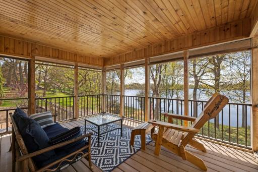 8480 Montgomery Court, Eden Prairie, MN 55347