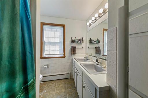 787 Clark Avenue, Gibbon, MN 55335