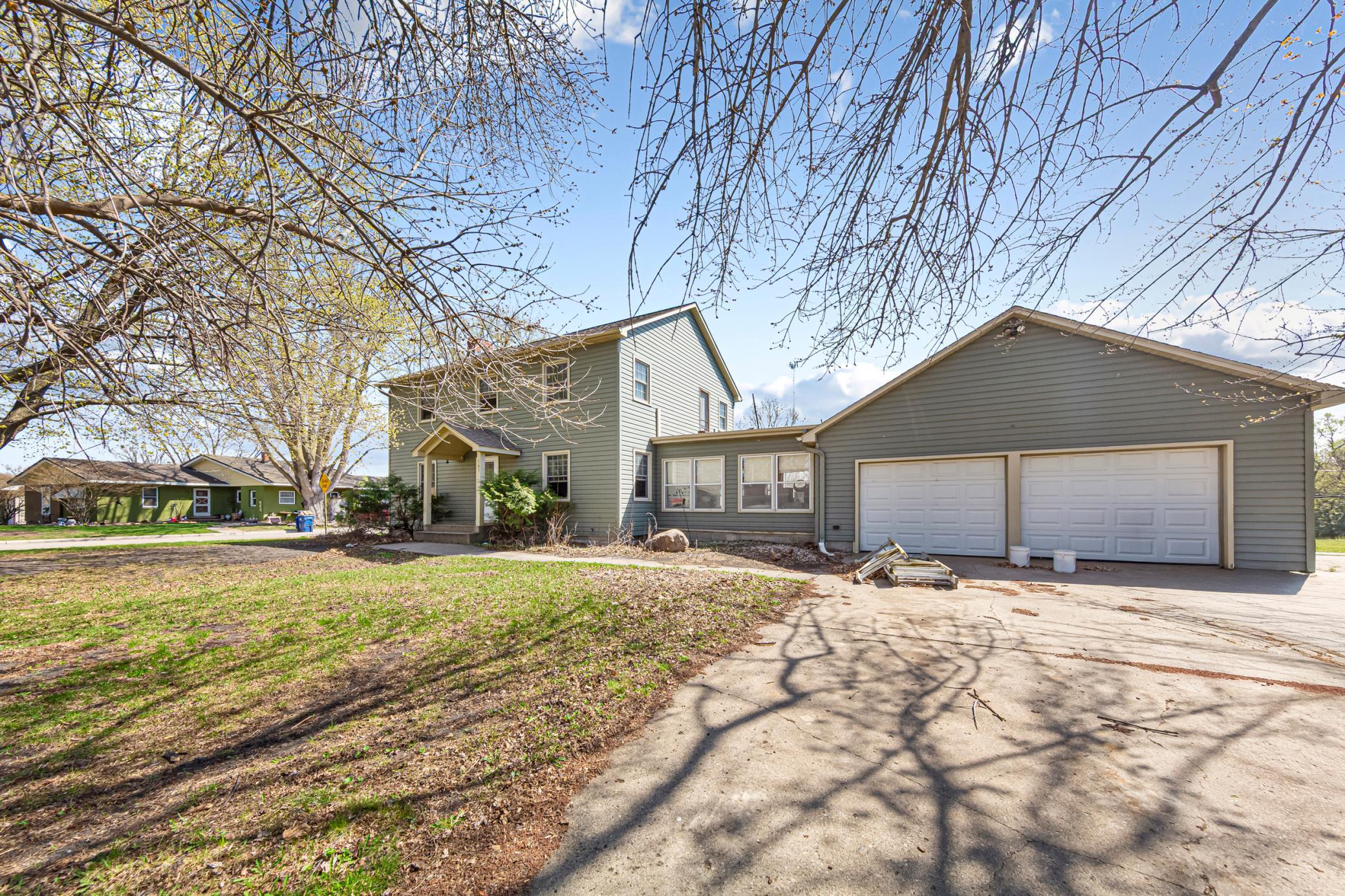 Large 2 Car Garage