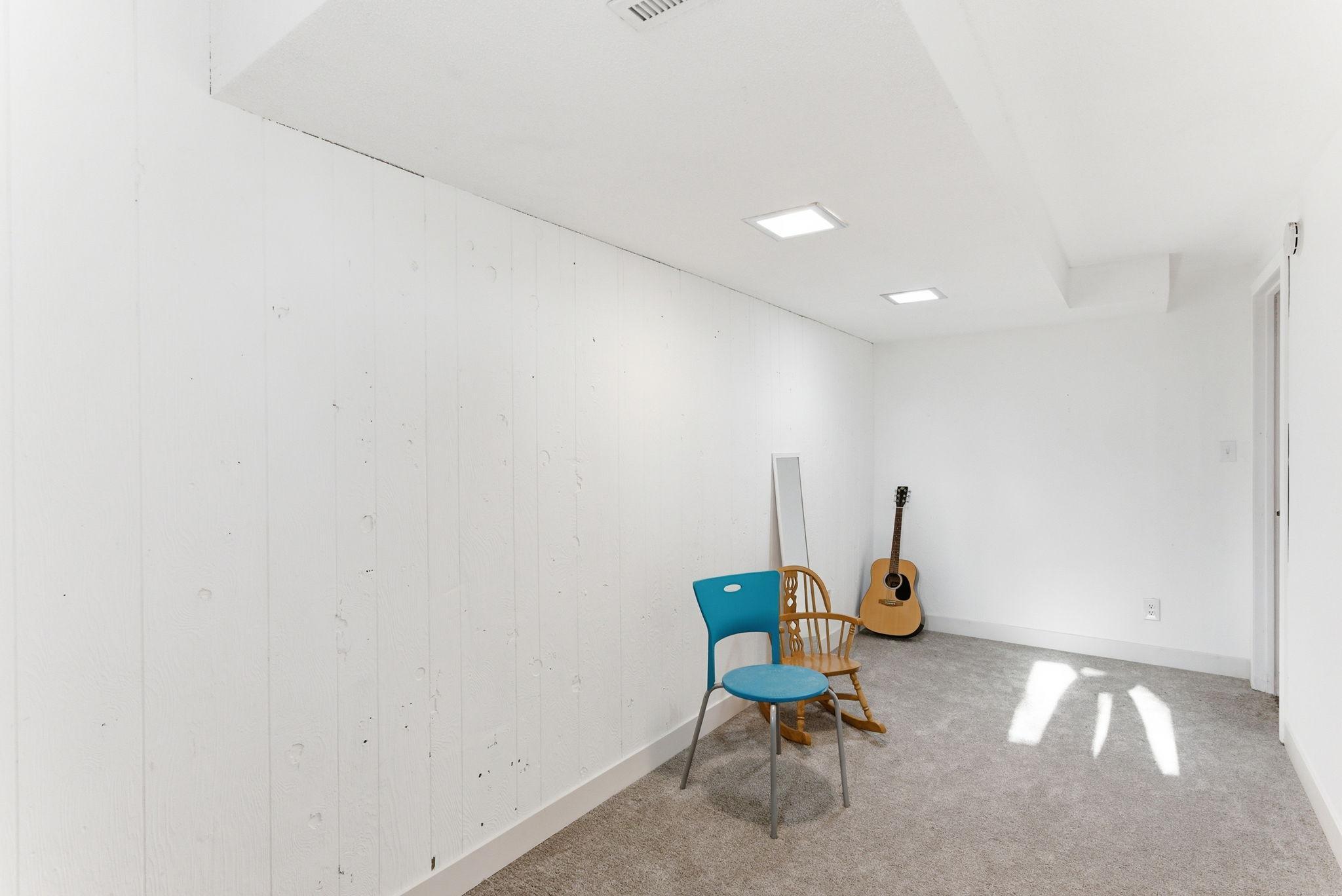 Lower level den, office walk-in closet?
