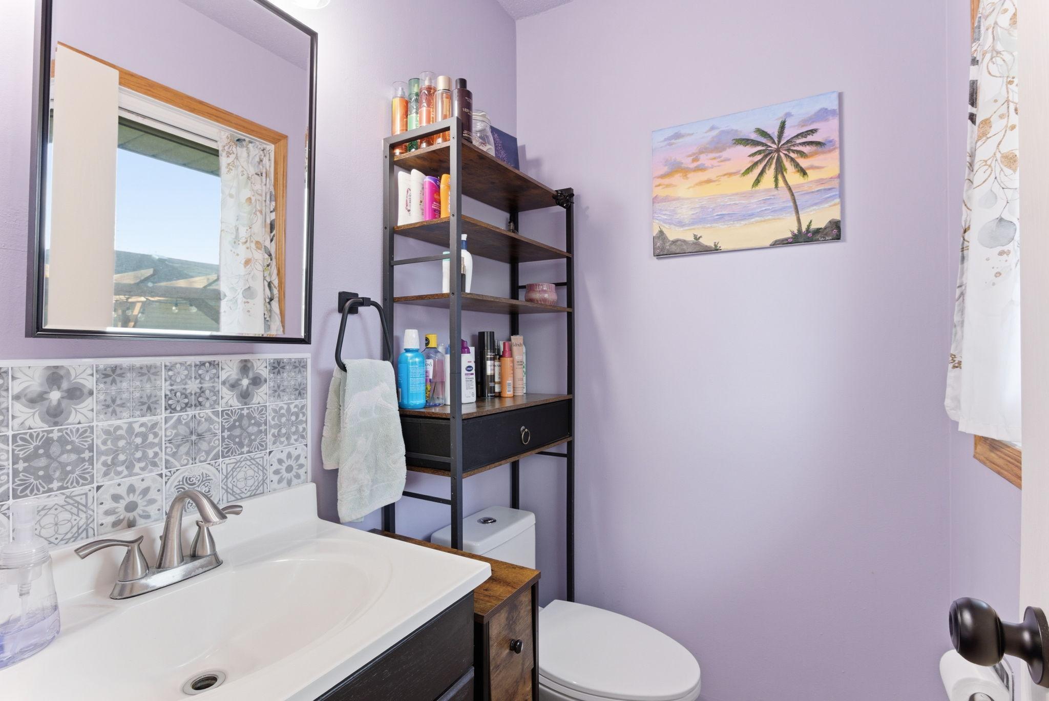 Primary Bedroom 1/2 bath