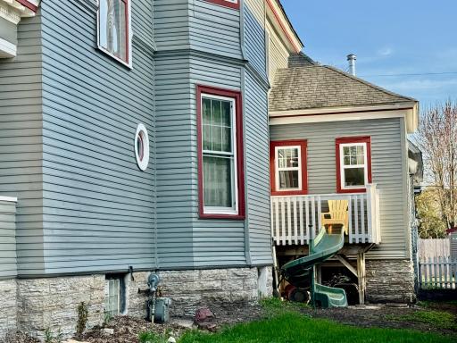 1464 Minnehaha Ave W, Saint Paul, MN 55104