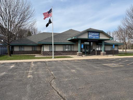 1005 High Avenue NE, Willmar, MN 56201