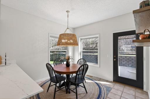 6350 Bachman Circle, Inver Grove Heights, MN 55077
