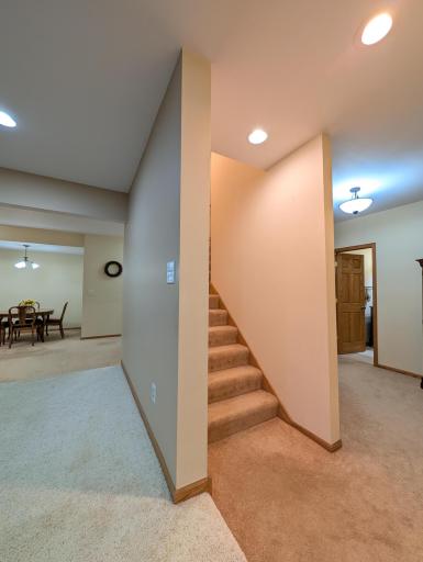 419 Brandywine Drive, Burnsville, MN 55337