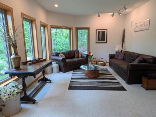 419 Brandywine Drive, Burnsville, MN 55337