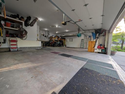 419 Brandywine Drive, Burnsville, MN 55337