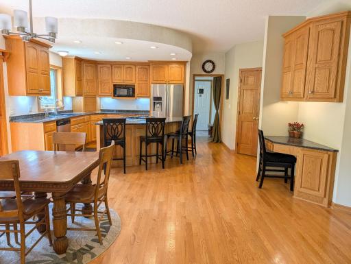 419 Brandywine Drive, Burnsville, MN 55337