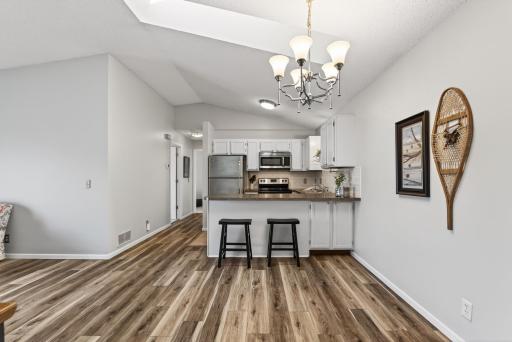 732 Parkside Drive, 732H, Saint Paul, MN 55127