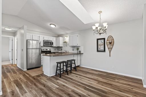 732 Parkside Drive, 732H, Saint Paul, MN 55127