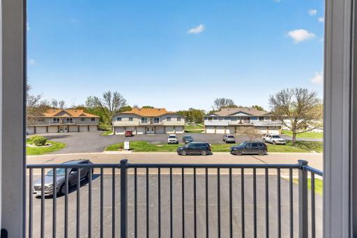 732 Parkside Drive, 732H, Saint Paul, MN 55127