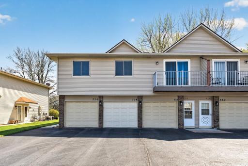 732 Parkside Drive, 732H, Saint Paul, MN 55127
