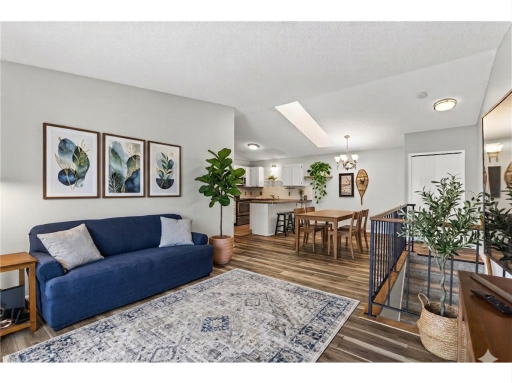 732 Parkside Drive, 732H, Saint Paul, MN 55127