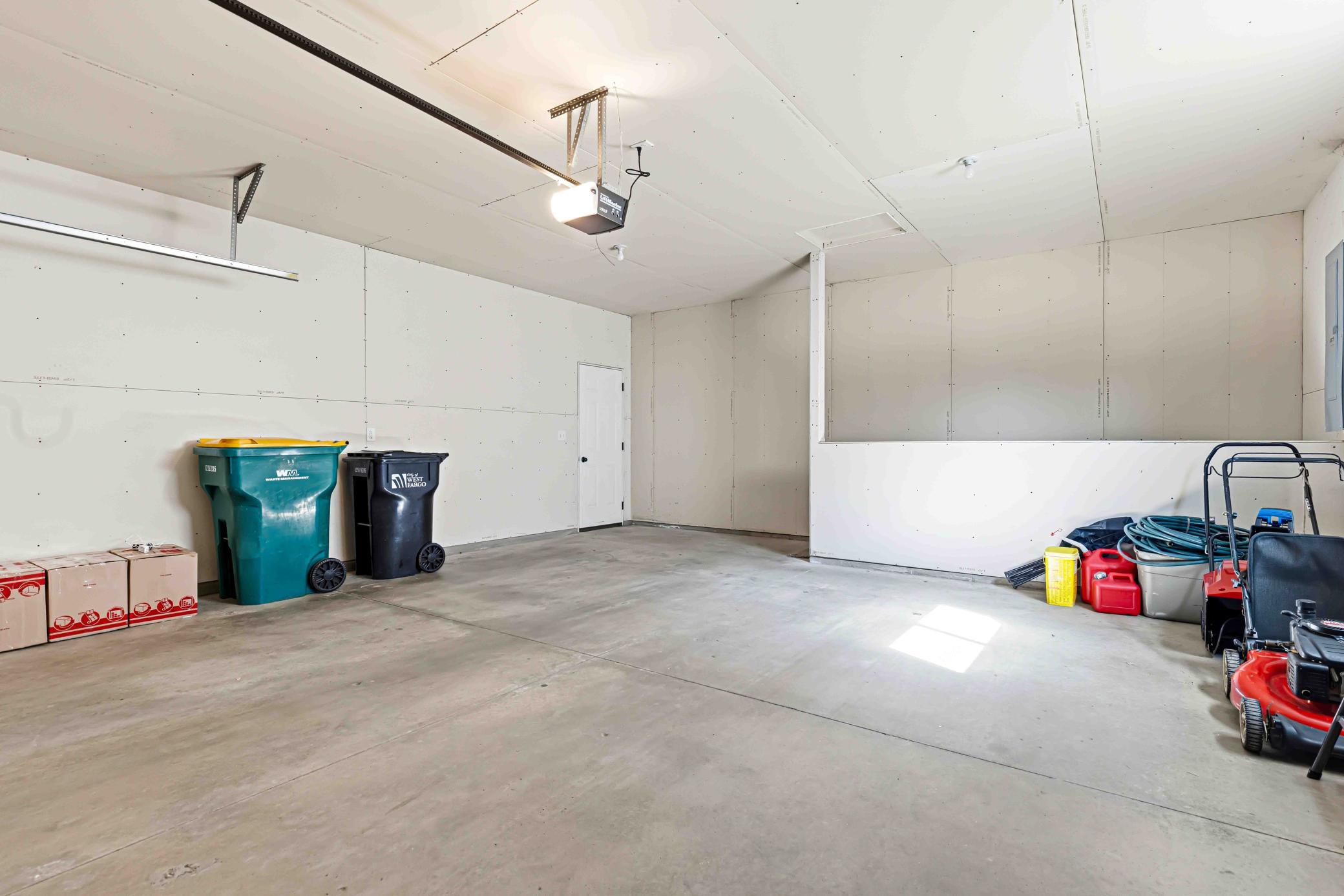 Attached Garage