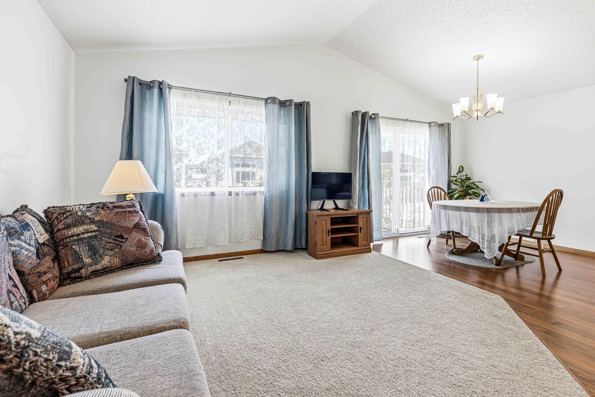 Living Room / Dining Area