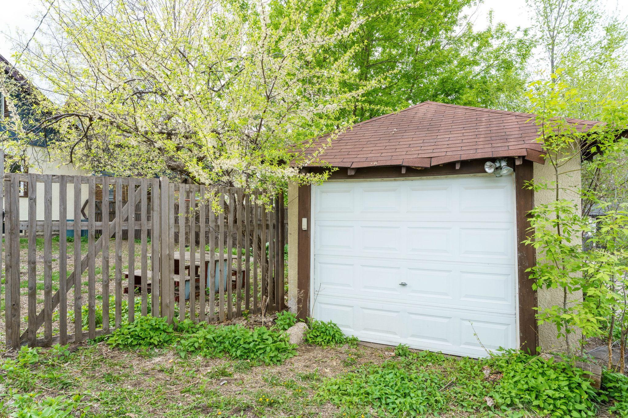 Single car garage with off street parking spot as well- perfect when we have a snow emergency in Minneapolis.
