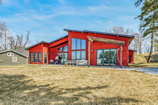 14184 Tradewinds Road, Audubon, MN 56511