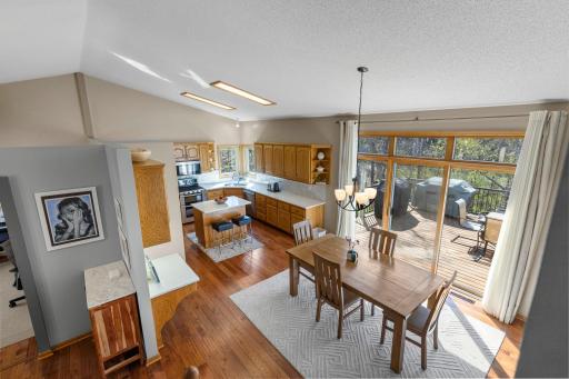 Spacious kitchen with adjoining informal dining room!