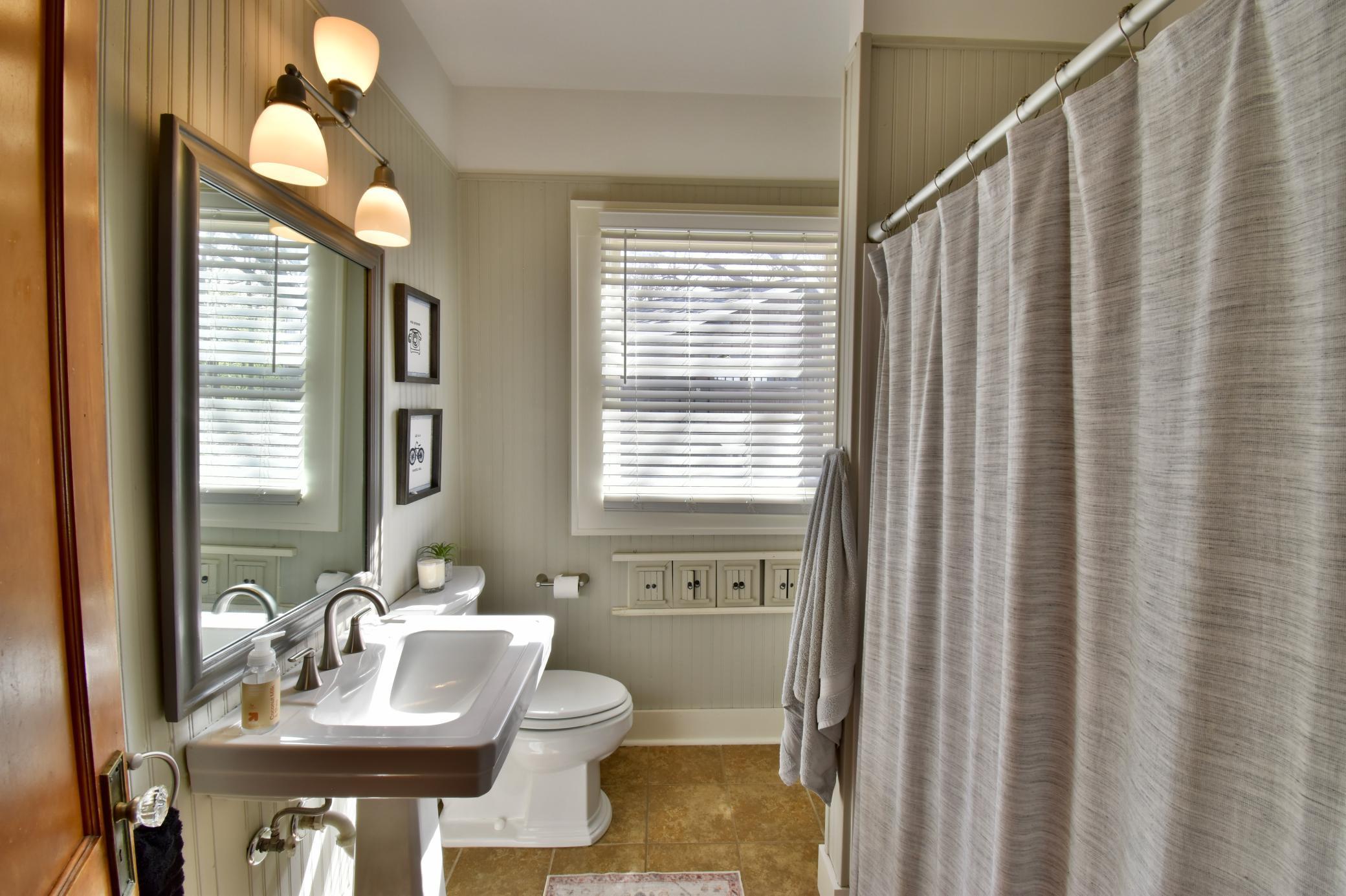 Bills House - 44.jpeg