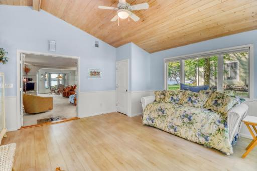 51301 County Highway 31, Detroit Lakes, MN 56501