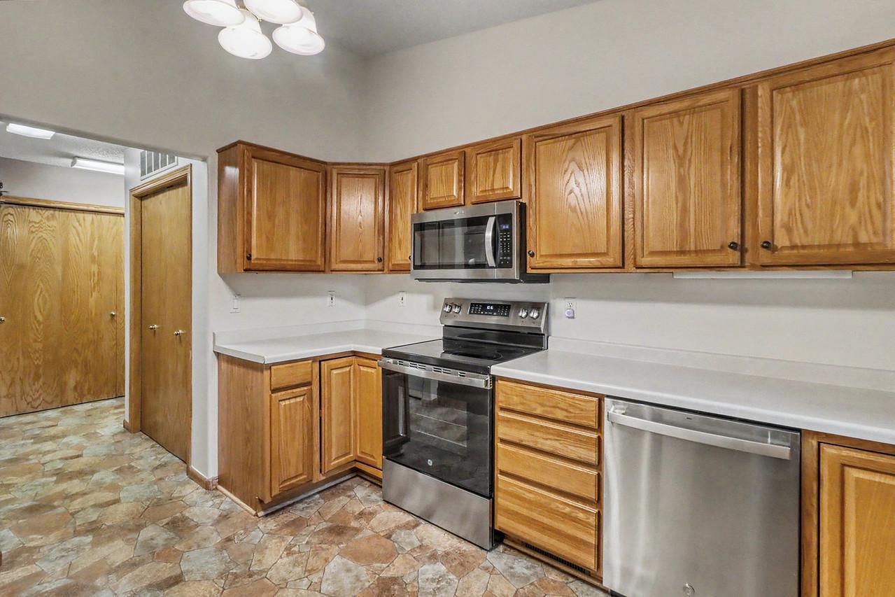 Kitchen1_8-1280.jpg