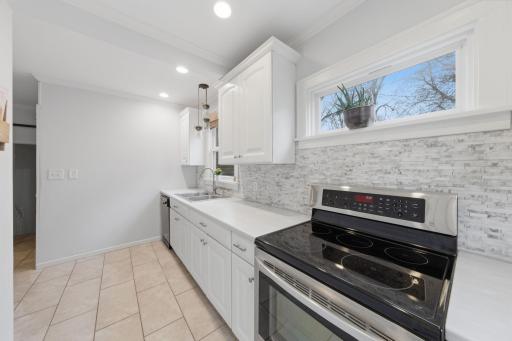 3619 Halifax Avenue N, Minneapolis, MN 55422