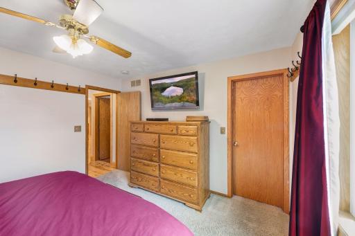 705 Leon Street, Jordan, MN 55352