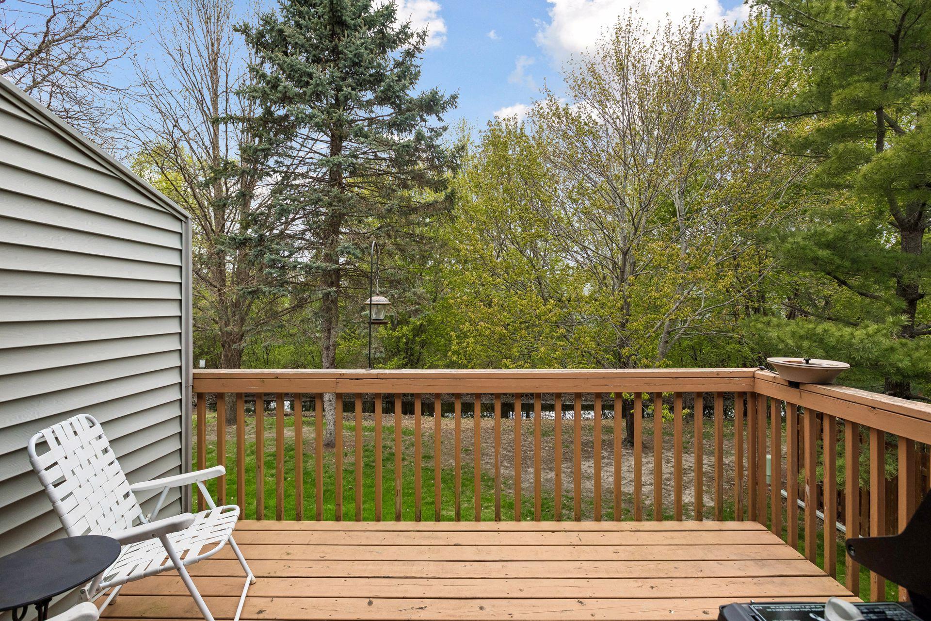 There is deck right off of the dining room.