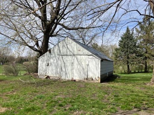34693 145th Street, Waseca, MN 56093