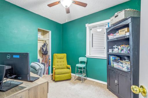 857 Rose Avenue E, Saint Paul, MN 55106