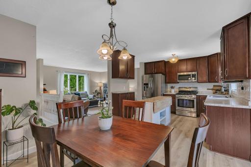 913 5th Avenue E, Sartell, MN 56377