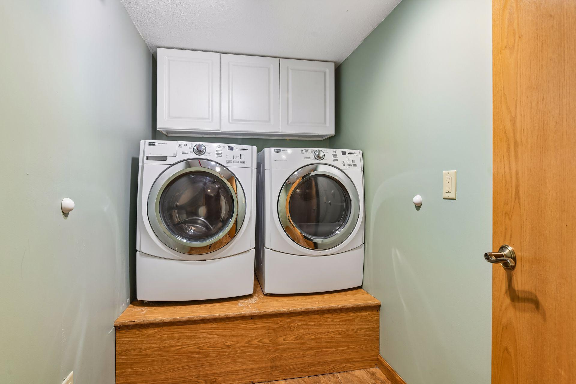 Lower level laundry room