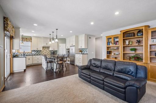 15792 73rd Place N, Maple Grove, MN 55311
