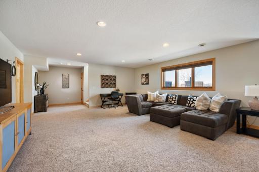 19125 Harmony Avenue, Rogers, MN 55374