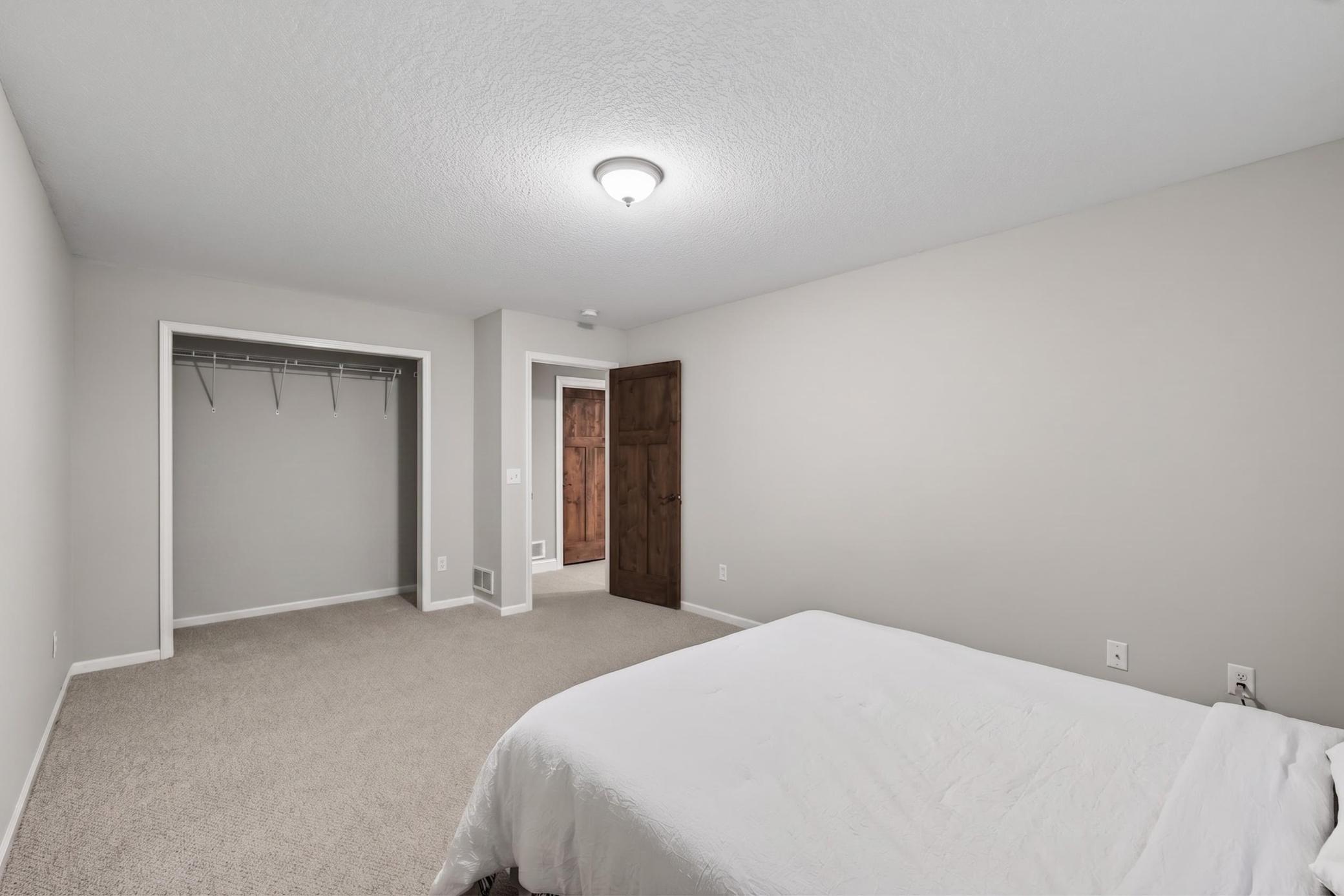 4745 381st Trail20260420_0039.jpg