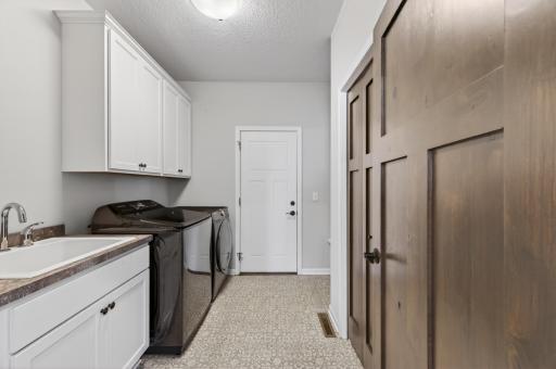 4745 381st Trail, North Branch, MN 55056